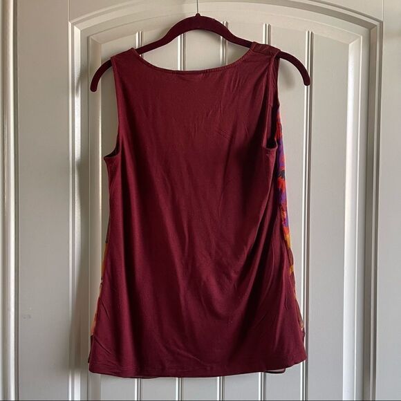 2/$16 New York & Company Burgundy Floral Print Shell Blouse; SZ S;Good Condition - Picture 2 of 4
